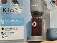 KEURIG COFFEE MAKER