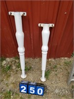 2 antique adjustable porcelain casts iron legs