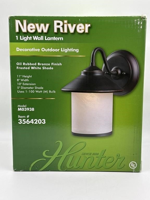 New River Light Wall Lantern NIB