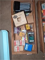 Box lot of assorted hardware