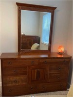 High Quality Dovetail Dresser & Mirror,  Bent Wood