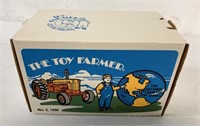 1/16 Case 800 Case-O-Matic Tractor,NIB,1990