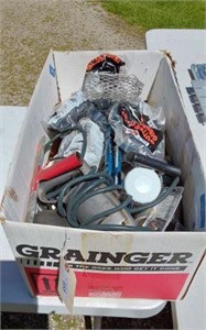 MISCELLANEOUS TOOL AND PARTS LOT-