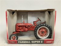 Ertl Case International Harvester Farmall Super C