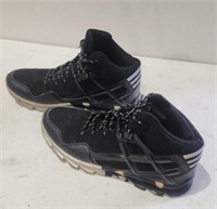 Size 44/10.5 Joomra Tennis Shoe