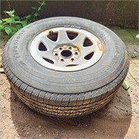 265/70R17 Tires 60% Tread