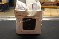 honeywell T5+ smart thermostat (display)