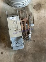 MOLE TRAPS, SMALL ANIMAL TRAP