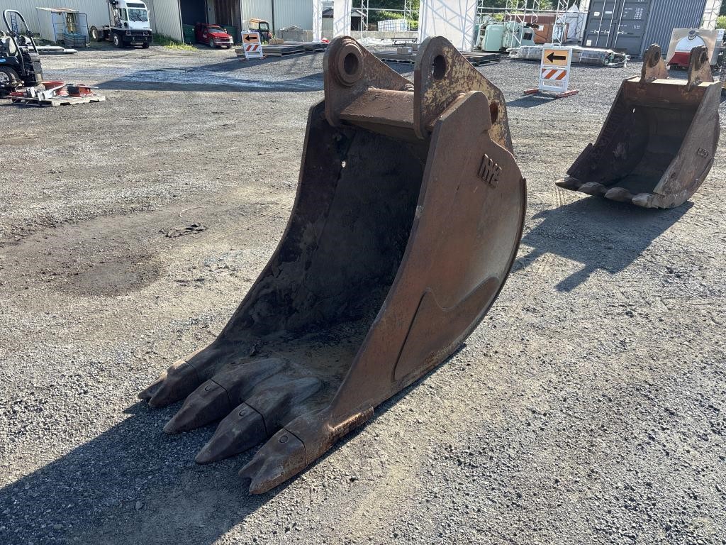 27“ Excavator Bucket