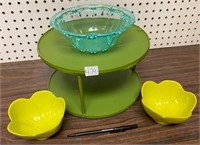 TURNTABLE, BOWLS GROUP