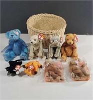 Ty Beanie Babies 8 and 4 Ty Teenie