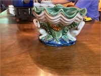 Ceramic Frog Majolica Clamshell Centerpiece