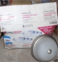 5 UTELITE FLUSH 100 WT MOUNT CEILING LIGHTS