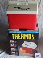 THERMOS 12 QT DOUBLE LEOACKER COOLER W/ BOX