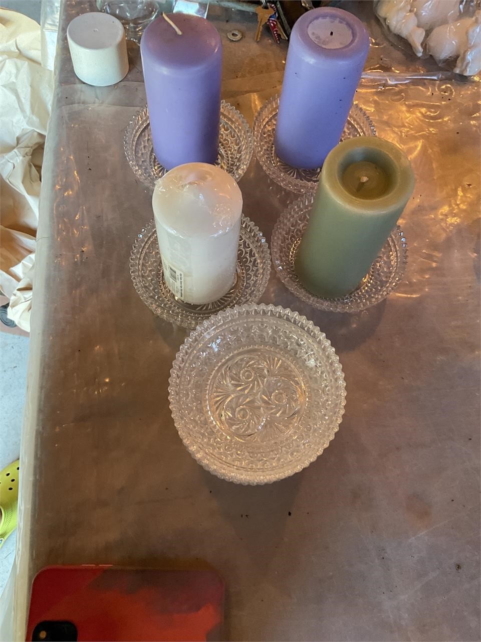 Crystal candle holders with colored candles