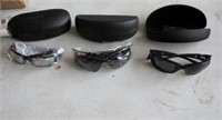 3 pairs of safety glasses w/cases