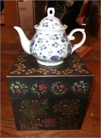 floral teapot, tole motif box