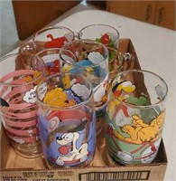 Garfield glasses and mugs