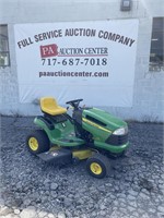 John Deere 125 42" Hydrostatic Riding Mower