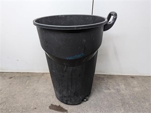 RUBBERMAID MOBILE WASTE CAN W/ HANDLE