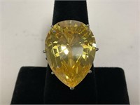 Sterling Silver Yellow Pear Stone 16.7gr TW Sz 8