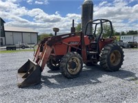 Allis-Chalmers 6060 Tractor with 460 Loader