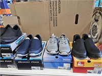 Skechers Men Sneakers / Shoes