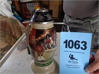 Budweiser "The Hitch At Home" stein (2005), 10th