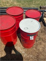 4 Red , Clean (2-15+2-30 Gal) Barrels (all)