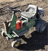John Deere R70 Lawn Tractor W/