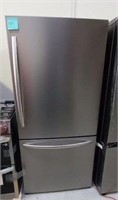 Hisense Mora 17.2 cu. ft. Refrigerator