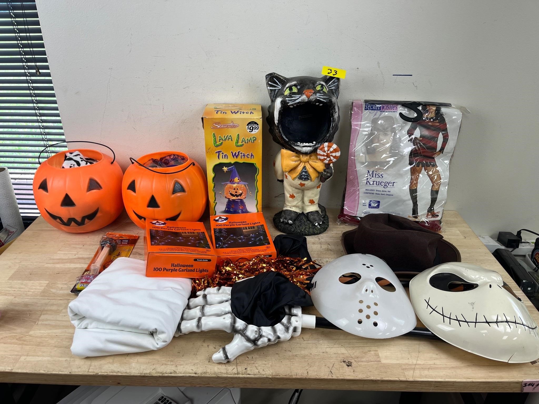 Halloween Lot with Tote