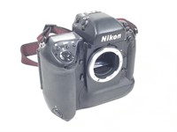 Nikon F5 Camera Body - No Lens
