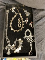 JEWELRY MISCELLANY