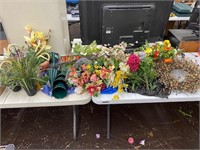Flowers, vases, wreaths
