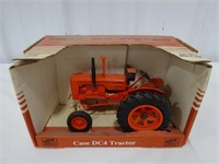 1/16 Scale Case DC4 Tractor