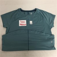 CHAMPION WOMENS SHIRT SIZE MEDIUM