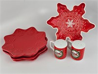 Holiday Plate/ Entertainment Lot- See Pictures