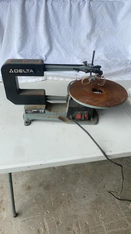 Delta table top scroll saw - works