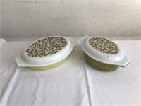 2 Pyrex covered casseroles