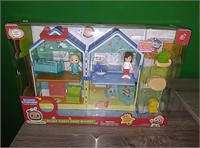 New cocomelon deluxe family house playset with