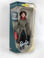 Barbie 1999 Autumn Collection in Box Autumn in