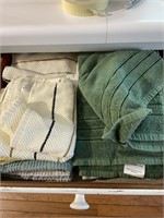 Assorted Kitchen Towels