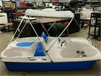 Sun Slider 5 Seat Pedal Boat $590 Retail *