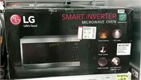 LG Smart Inverter Microwave Oven 2.0 $190 Ret