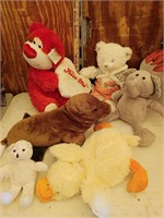 Stuffed animal lot