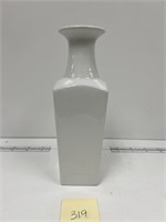 White ceramic vase Pier 1 square