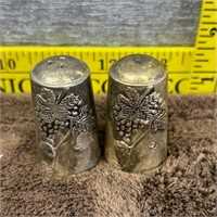 Vtg Silver Plated Zinc Grape S & P Shaker Set