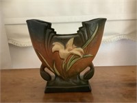 Vintage Roseville pottery -Zipher Lily vase