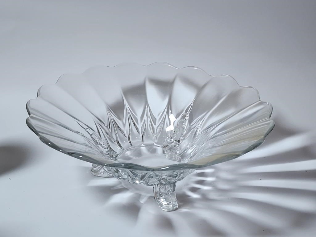 Scalloped Footed Glass Serving Bowl
